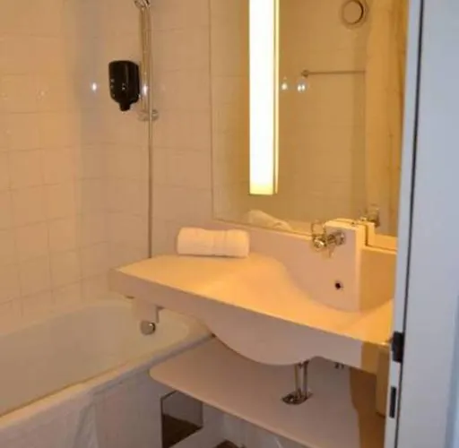 Hotel Lenas West