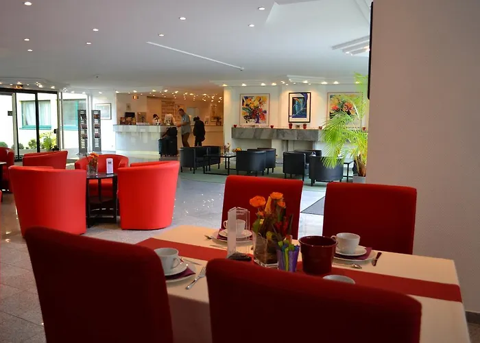 Lenas West Hotel 3*