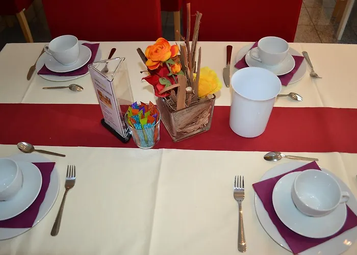Lenas West Hotel 3*