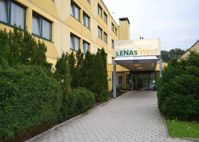 Lenas West Hotel